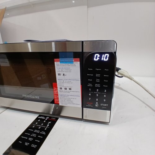 FRIGIDAIRE COUNTERTOP MICROWAVE OVEN - 0.7 CU.FT - 700W - STAINLESS STEEL (MODEL: EMW729-B) image 6