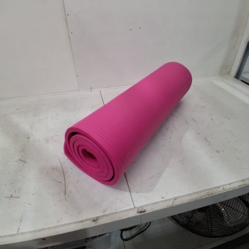 AMAZON BASICS 1/2" THICK EXERCISE YOGA MAT - 6FT X 2FT - PINK image 4