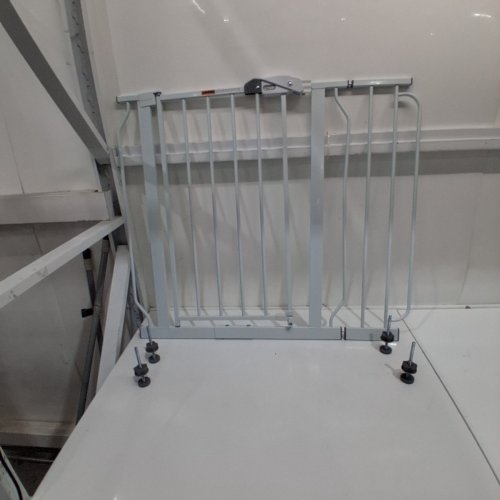 BABELIO AUTO-CLOSE BABY GATE - 26"-43" - WHITE (MODEL: CB-M-101) image 2