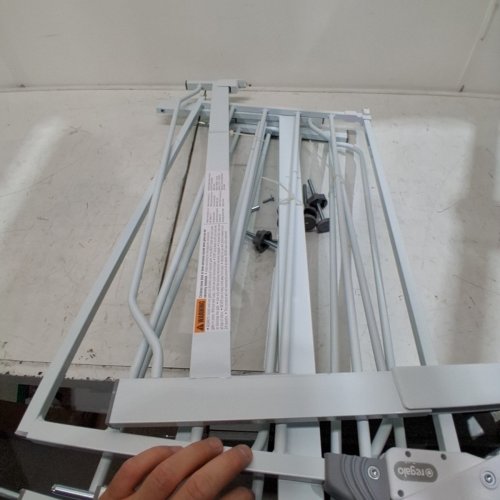 REGALO EASY STEP EXTRA WIDE METAL SAFETY GATE - 30" X 29"- 49" - WHITE - (MODEL: 1164EWDS) image 3