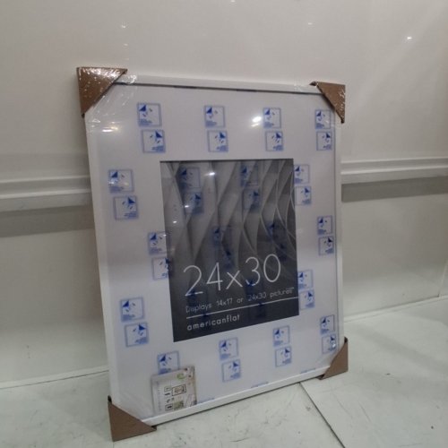 AMERICANFLAT PLEXIGLASS PICTURE FRAME - 24" X 30" - WHITE image 3