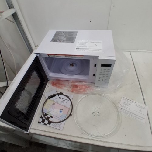 COMFEE COUNTERTOP MICROWAVE OVEN - 0.7 CU.FT/700W - WHITE (MODEL: CM-M201K(WH)) image 3