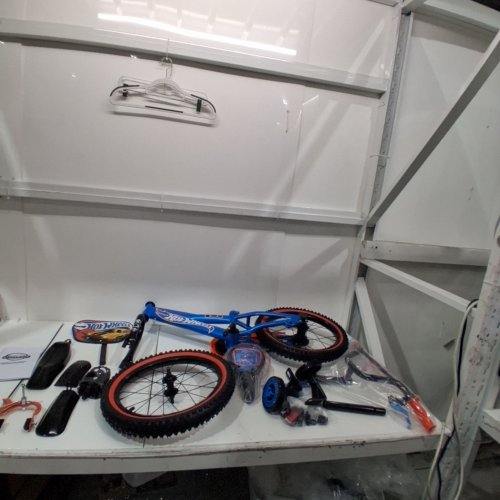 STONERIDGE HOT WHEELS BIKE/BICYCLE WITH TRAINING WHEELS - 16" - BLUE & ORANGE - (MODEL:51620) image 2