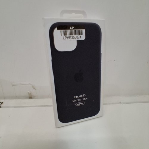 APPLE SILICONE CASE WITH MAGSAFE FOR IPHONE 15 - BLACK (MODEL: A3123) image 2