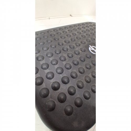 MIND READER UNDER DESK FOOT REST - BLACK image 3