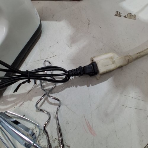 SUPER HAND MIXER WITH 7 SPEEDS- WHITE (MODEL: CH-933) image 2