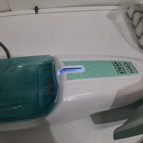 SHARK NINJA CLEAN & SANITIZE STEAM CORDED FLOOR CLEANER MOP WITH WASHABLE PAD - 375ML WATER TANK - WHITE/SEAFOAM (MODEL: S1000C) image 3