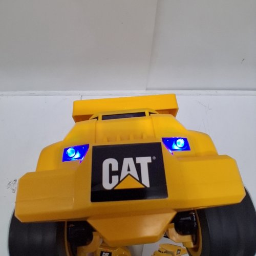 CAT CONSTRUCTION MASSIVE MOVER DUMP TRUCK TOY REMOTE CONTROL - YELLOW (MODEL: 1851476) image 4