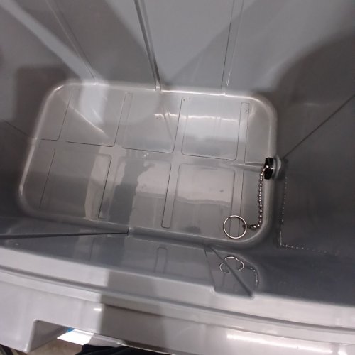 ECHOSMILE ROTOMOLDED COOLER WITH CUPHOLDERS - 35 QT - LIGHT BLUE (MODEL: LCL035BGI) image 4