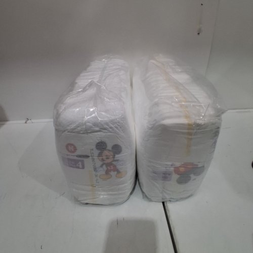 64PK HUGGIES LITTLE MOVERS HUGGFIT BABY DIAPERS WITH 360° WAISTBAND - SIZE 4 - DISNEY MICKEY MOUSE(22 - 37LB) (MODEL: 5661600) image 2