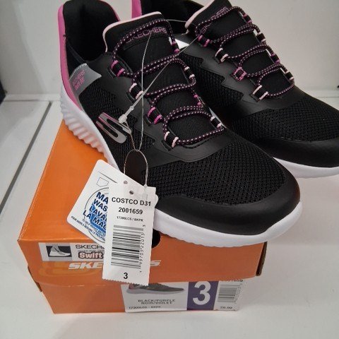 GIRLS SKECHERS SNEAKERS - SIZE 3 - BLACK, PINK /WHITE (STYLE: 2001659) image 2