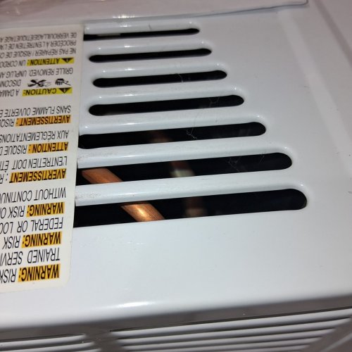 GE APPLIANCES ELECTRONIC WINDOW AIR CONDITIONER - 5,000 BTU - 150SQ.FT - WHITE (MODEL: AWAS05BWFC) image 4