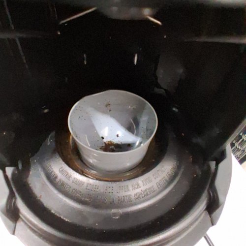 NESPRESSO BY DELONGHI VERTUO PLUS COFFEE/ESPRESSO MACHINE WITH 11 NESPRESSO PODS - MATTE BLACK (MODEL#: ENV150BMCA) image 4