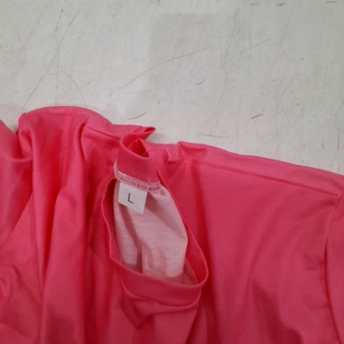 WOMAN'S FLORAL ROUND-NECK T-SHIRT - LARGE - PINK image 3