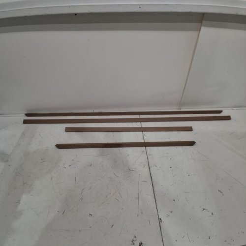 SAMSUNG CUSTOMIZABLE TEAK BEZEL TV FRAME - 55" - BROWN (MODEL: VG-SCFH55TKBZA) image 2