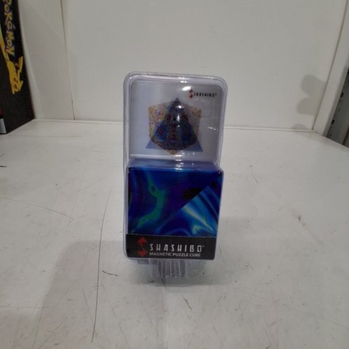 SHASHIBO ARTIST SERIES MAGNETIC SHIFTING PUZZLE CUBE - BLUE image 2