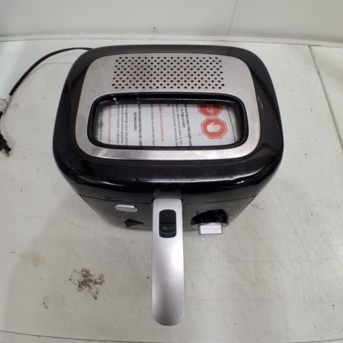 STARFRIT COMPACT DEEP FRYER - 2.5L CAPACITY - BLACK (MODEL: 024611) image 3