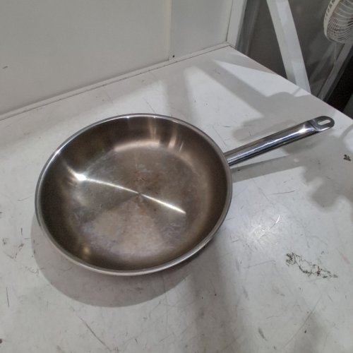 ZWILLING J.A HENCKELS TRU CLAD STAINLESS STEEL CLAD METAL FRYING PAN - 11" - STAINLESS STEEL image 2