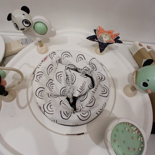 TINY LOVE 5-IN-1 HERE I GROW STATIONARY ACTIVITY CENTER - BLACK / WHITE image 9