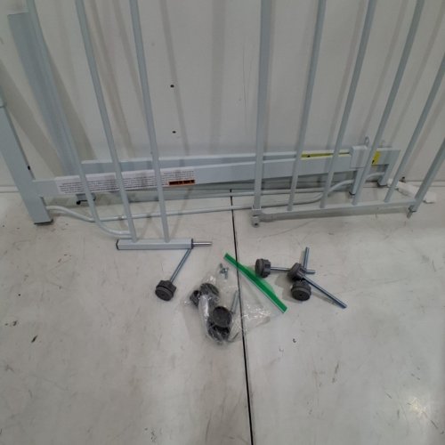 REGALO EASY STEP SAFETY GATE - 29"- 38.5" - WHITE (MODEL : 1160-DS) image 3