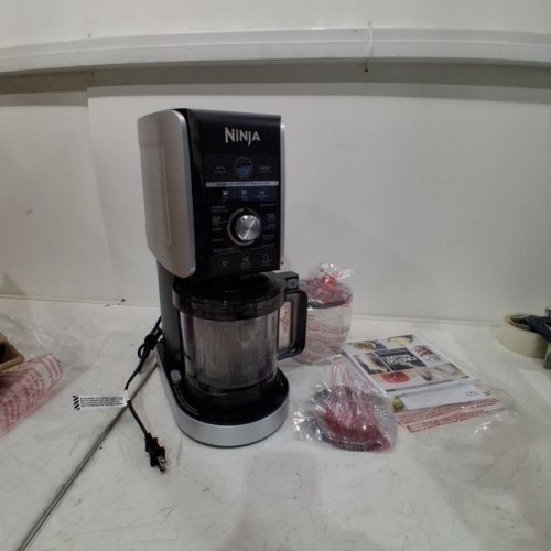 NINJA CREAMI DELUXE XL 11-IN-1 ICE CREAM & FROZEN TREAT MAKER - MAKE ICE CREAM, SORBET, GELATO, SLUSHIES, FROZEN DRINKS & MORE - SILVER (MODEL: NC501C) image 3