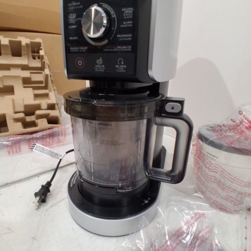 NINJA CREAMI DELUXE XL 11-IN-1 ICE CREAM & FROZEN TREAT MAKER - MAKE ICE CREAM, SORBET, GELATO, SLUSHIES, FROZEN DRINKS & MORE - SILVER (MODEL: NC501C) image 4