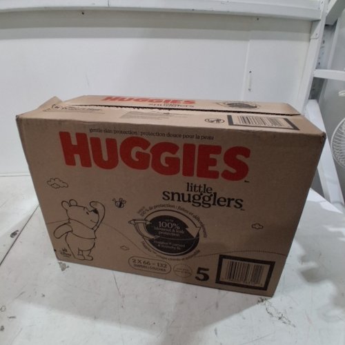 132PK HUGGIES LITTLE SNUGGLERS GENTLE SKIN PROTECTION DIAPERS - SIZE 5 - WINNIE THE POOH image 2