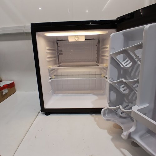 DANBY COUNTERTOP COMPACT E-STAR RATED MINI REFRIGERATOR -1.7 CU.FT. - BLACK (MODEL: DAR017A3BDB) image 2