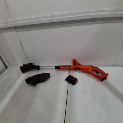 BLACK+DECKER STRING TRIMMER/EDGER - 20V 10" - BLACK/ORANGE (MODEL: LST201) image 3