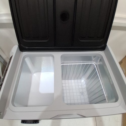 EUHOMY DUAL ZONE ELECTRIC PORTABLE COOLER - 12V/24V - 45L - BLACK/GREY (MODEL: ZBD-50D/CF024-50BL-CAEH) image 5