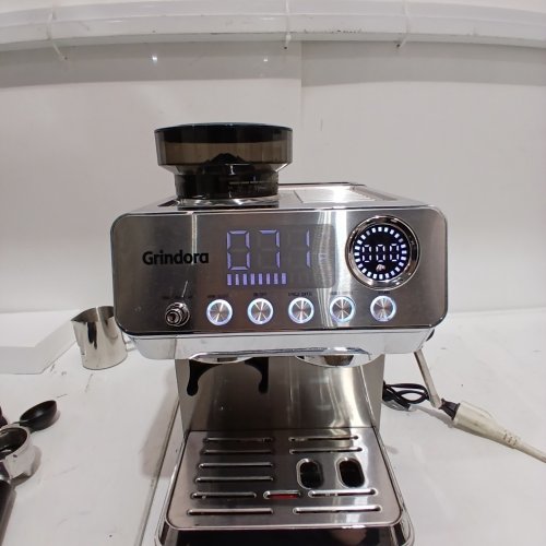 GRINDORA ESPRESSO COFFEE MACHINE - 1500W 120V - CHROME (MODEL: CM1628C) image 2