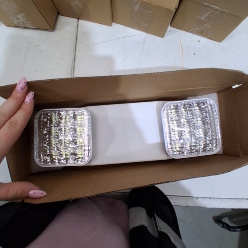 6PK VEVOR COMMERICAL EMERGENCY LIGHT WITH BATTERY BACKUP - AC 120-277 V - WHITE (MODEL: GT-YJDLT-6) image 2