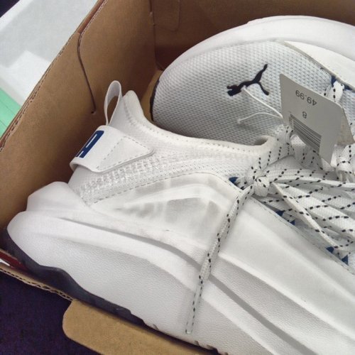 WOMEN'S PUMA RUNNING SHOES - SIZE 8 - WHITE (STYLE: 9556607/314317-02) image 4