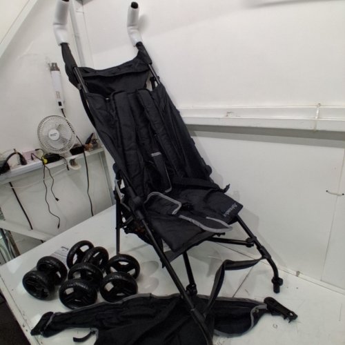 SUMMER INFANT 3DMINI CONVENIENCE STROLLER - BLACK (MODEL: 32873) image 5