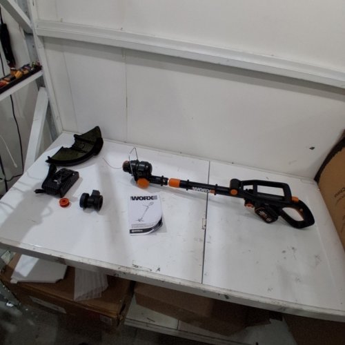 WORX POWER SHARE GT REVOLUTION CORDLESS GRASS TRIMMER/EDGER/MINI-MOWER - 20 V - 12" (MODEL: WG170) image 4