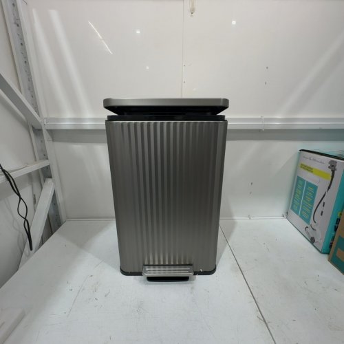 SONGMICS TRASH CAN WITH SOFT CLOSE LID AND REMOVABLE INNER BUCKET - 13 GAL (50 L) - SILVER (MODEL: LTB586MZ01) image 3