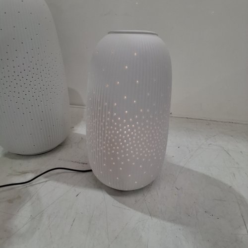 2PC EVERGREEN PORCELAIN FLOOR LANTERNS, LIVING ROOM DECOR - 9.2" - 12.8" - WHITE (MODEL: 1901811) image 4