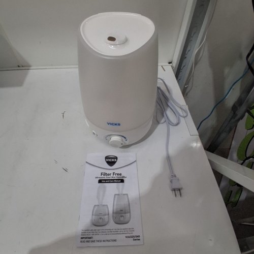 VICKS FILTER-FREE ULTRASONIC COOL MIST HUMIDIFIER - 4.5L/1.2GAL - WHITE (MODEL: VUL565) image 3