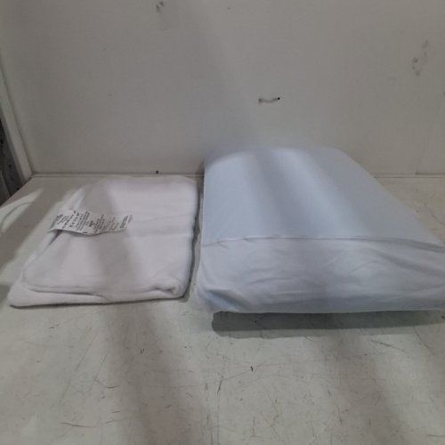 FOAM PILLOW WITH FUZZY PILLOW COVER - 16" X 22" - WHITE image 2