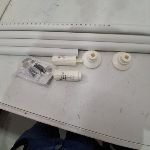 UMIMILE ADJUSTABLE TENSION CURTAIN ROD - 51"-165" - WHITE (MODEL: W2-TROD) image 3