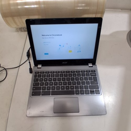 ACER CHROMEBOOK 11, 11.6" WITH INTEL CELERON 3205U, 4GB RAM, 16GB SSD (MODEL: C740-C4PE) image 2