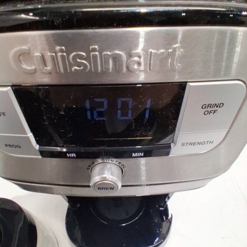 CUISINART AUTOMATIC BURR GRIND & BREWTM COFFEEMAKER - 12 CUPS - STAINLESS STEEL (MODEL: DGB-800C) image 2