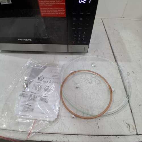 FRIGIDAIRE MICROWAVE OVEN - 0. 9CU.FT - 900W - STAINLESS STEEL (MODEL: EMW959-C) image 5