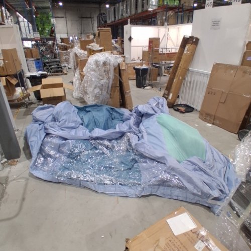 OUTDOOR BLOW UP CAR PAINT TENT - 20FT X 13FT X 9FT (please see notes about size info) - BLUE image 7