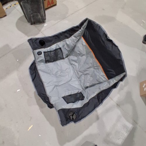 HEATED OVERSIZE CAMPING CHAIR WITH POCKETS & CUPHOLDERS - 500LBS MAX - GREY/BLACK/ORANGE image 4