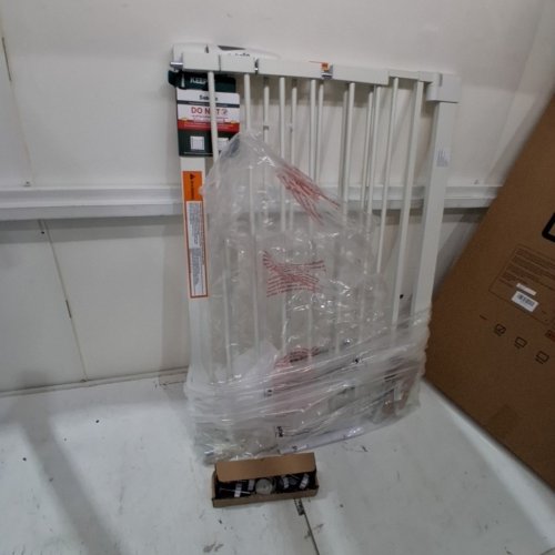 BABELIO ADJUSTABLE BABY GATE FOR DOORWAYS - 29" - 48" - WHITE (MODEL: CB-M-101) image 2