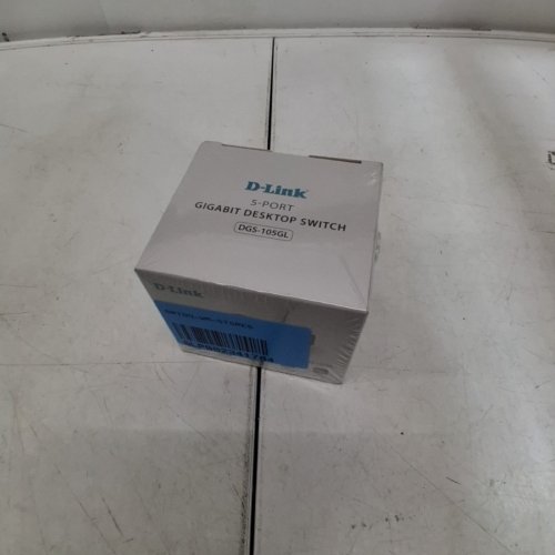 D-LINK 5 PORT GIGABIT ETHERNET UNMANAGED METAL DESKTOP SWITCH - BLACK (MODEL : DGS-105GL) image 2