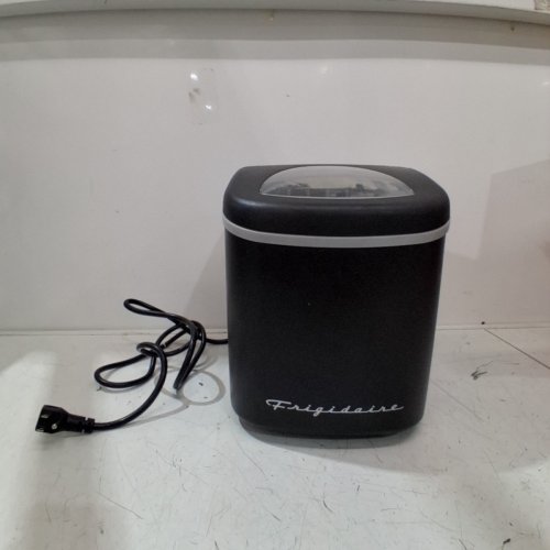 FRIGIDAIRE COMPACT COUNTERTOP ICE MAKER - MAKES 26LBS PER DAY - BLACK (MODEL: EFIC128-BLACK-6C0M) image 3