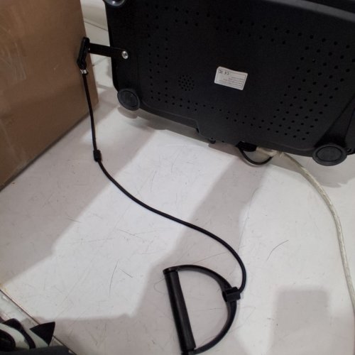 TAEVNO BLUETOOTH VIBRATION PLATE EXERCISE MACHINE - 450LB CAPACITY - BLACK image 4