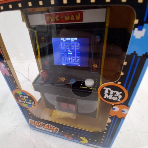 BASIC FUN CLASSICS PAC-MAN COLOR LCD RETRO MINI ARCADE GAME (MODEL: 09530) image 2